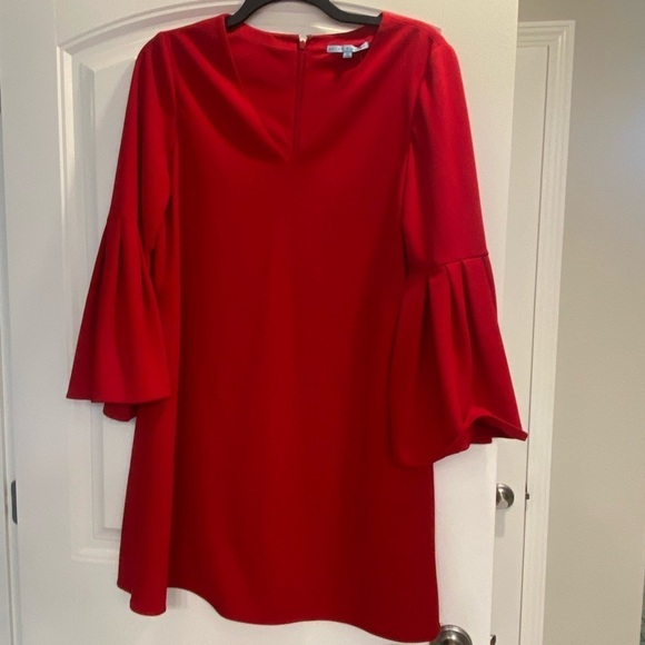 ANTONIO MELANI Dresses & Skirts - Antonio Melani 12 long bell sleeve red polyester blend stretch sheath dress.